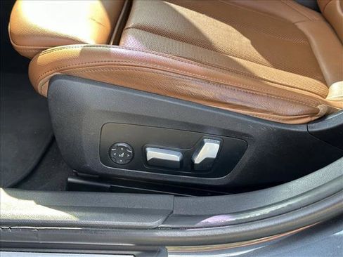 Used 2022 BMW 330i Sedan w/ Driving Assistance Package RWD image 20