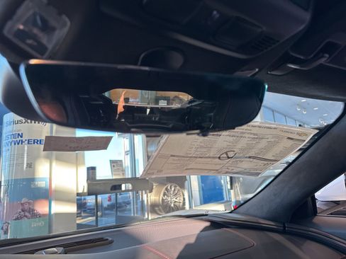 New 2025 Chevrolet Corvette E-Ray image 34