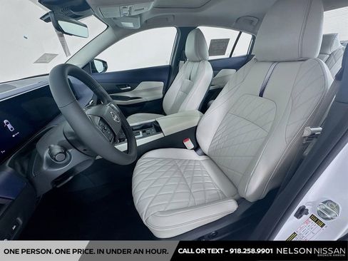 New 2026 Nissan Sentra SL FWD image 21