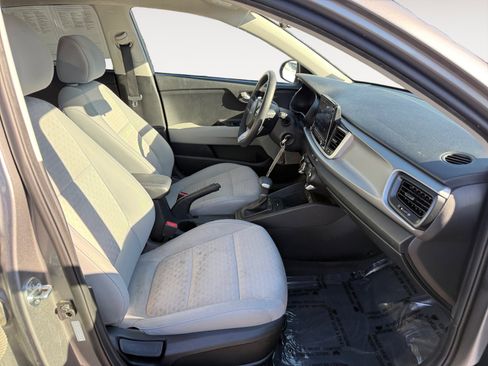 Used 2022 Kia Rio S image 19