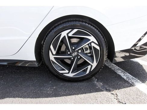 Certified 2026 Hyundai Sonata SEL FWD image 31