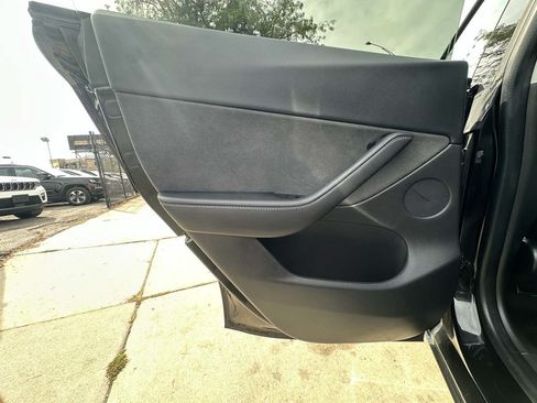 Used 2020 Tesla Model Y Performance AWD/4WD image 37
