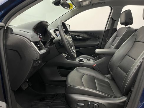 Used 2022 GMC Terrain SLT w/ Infotainment Package II AWD/4WD image 18