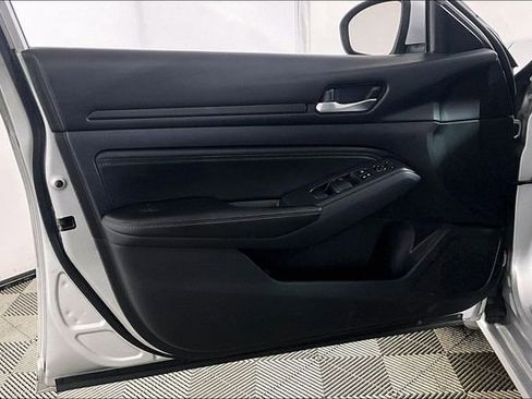 Used 2020 Nissan Altima 2.5 S image 22