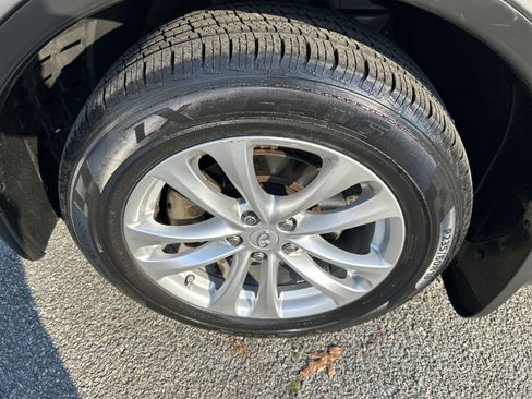 Used 2009 INFINITI FX35 2WD w/ Navigation Pkg image 13