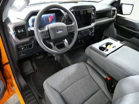 Used 2025 Ford F150 XL AWD/4WD image 4