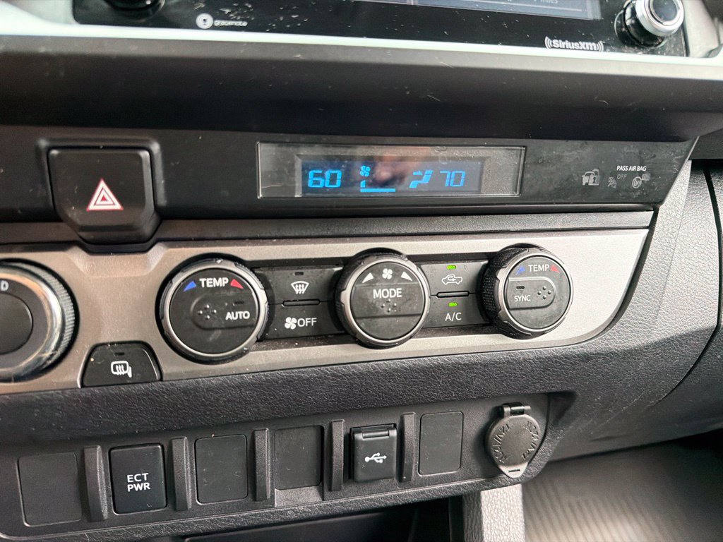 Used 2023 Toyota Tacoma SR AWD/4WD image 13