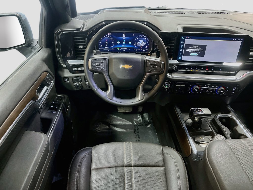 Used 2025 Chevrolet Silverado 1500 High Country AWD/4WD image 24