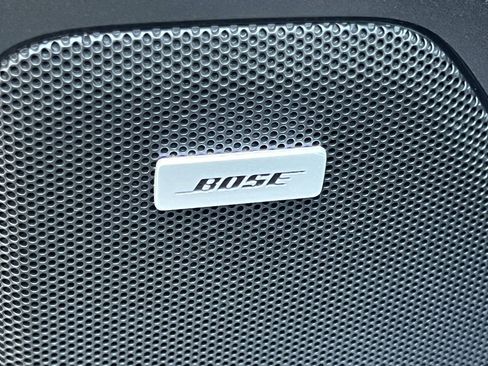 Used 2021 Chevrolet Silverado 1500 LTZ w/ LTZ Convenience Package II AWD/4WD image 38