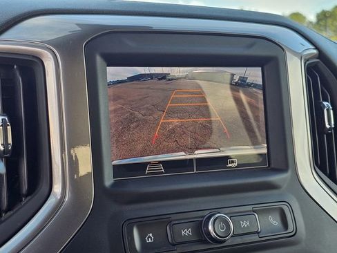 Used 2023 GMC Sierra 1500 Pro w/ Pro Value Package image 10