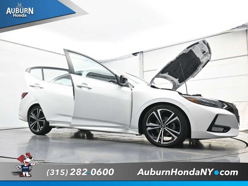 Used 2021 Nissan Sentra SR FWD image 34