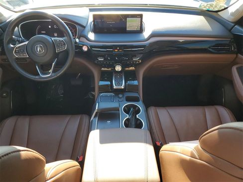 Certified 2023 Acura MDX FWD w/ Technology Package image 18