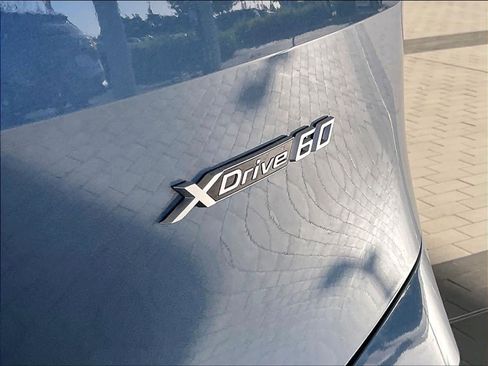 Used 2026 BMW iX xDrive60 AWD/4WD image 11