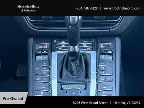 Used 2021 Porsche Macan image 19