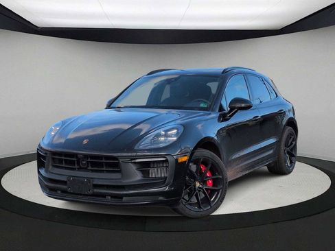 Used 2023 Porsche Macan GTS image 1