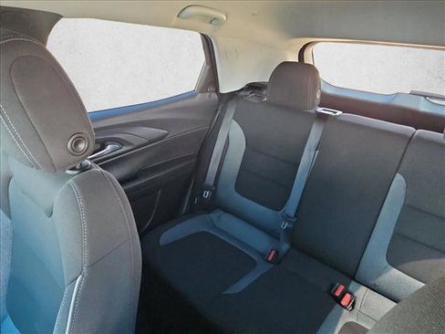Used 2024 Chevrolet TrailBlazer LT AWD/4WD image 6