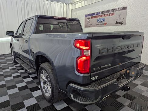 Used 2022 Chevrolet Silverado 1500 RST w/ Convenience Package II AWD/4WD image 12