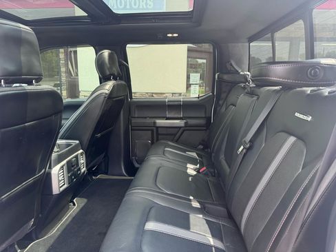 Used 2018 Ford F150 Platinum w/ Equipment Group 701A Luxury AWD/4WD image 11