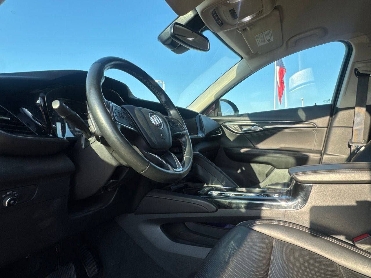 Used 2023 Buick Envision Essence FWD image 37