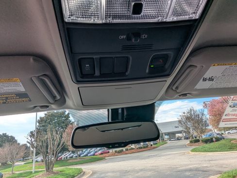 Used 2024 Toyota 4Runner SR5 image 24