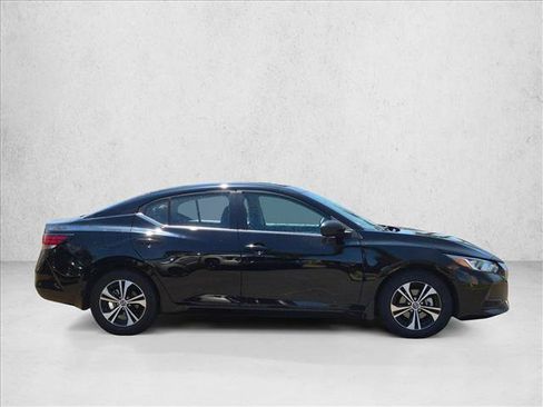 Used 2023 Nissan Sentra SV w/ All-Weather Package FWD image 4