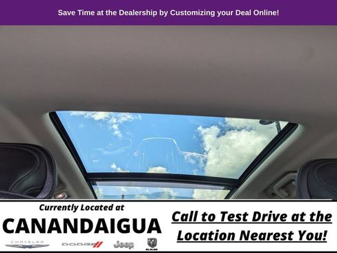 Used 2025 Volvo V60 B5 Cross Country Plus AWD/4WD image 15