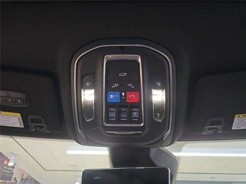 New 2026 Jeep Grand Cherokee Limited image 24