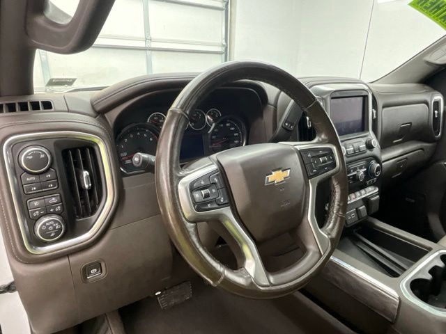 Used 2019 Chevrolet Silverado 1500 LTZ w/ LTZ Premium Package AWD/4WD image 22