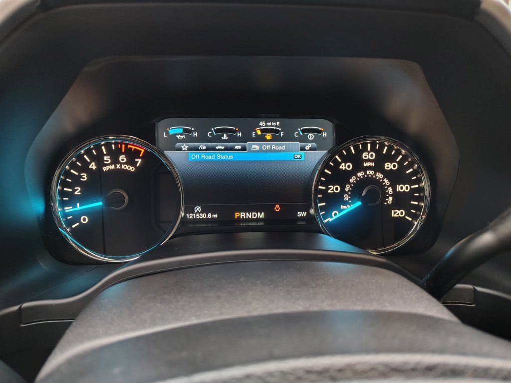 Used 2018 Ford F150 Lariat w/ Trailer Tow Package RWD image 27