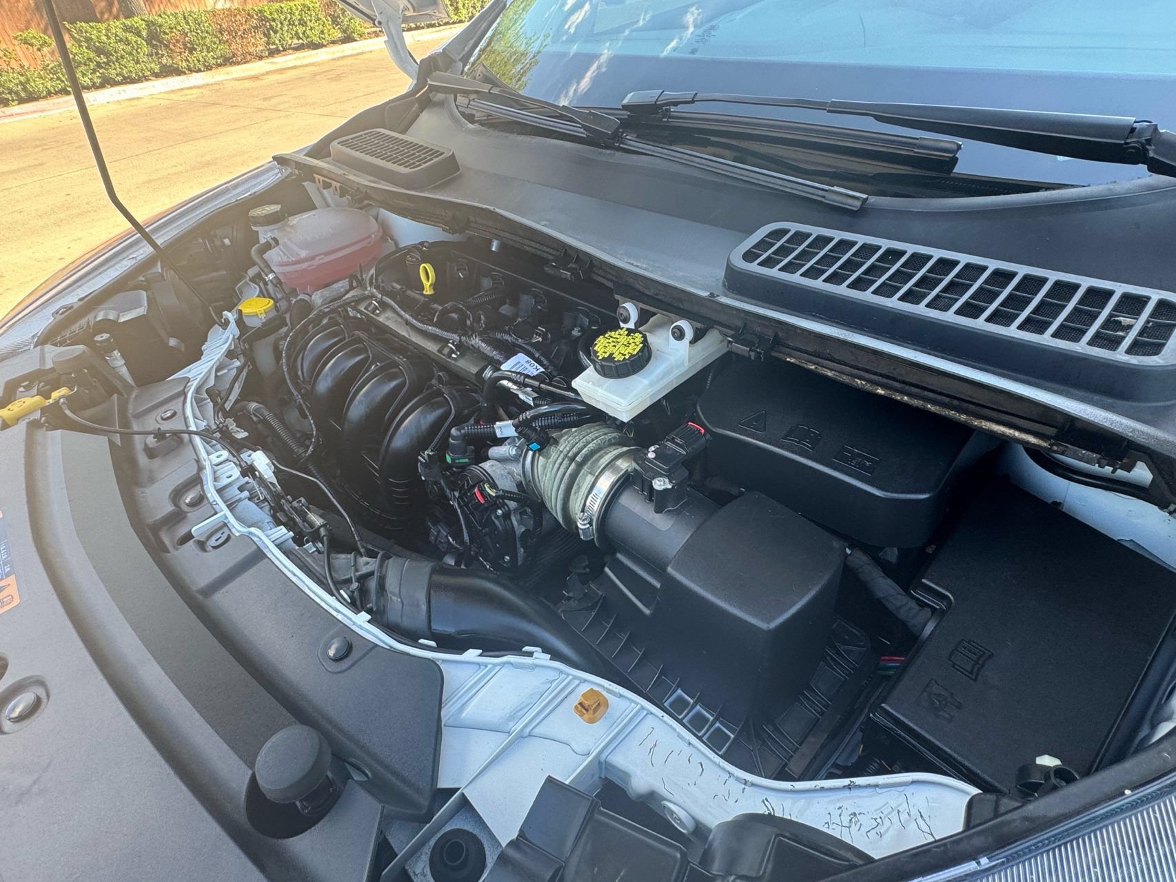 Used 2018 Ford Escape S FWD image 29