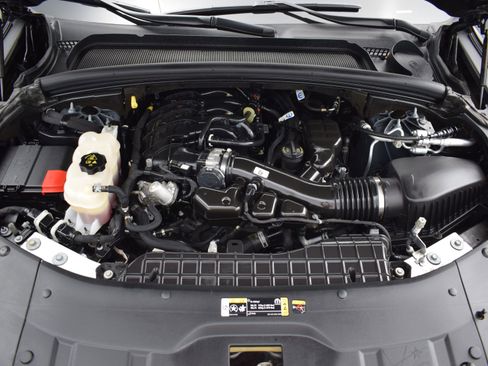 Used 2024 Jeep Grand Cherokee L Altitude image 9