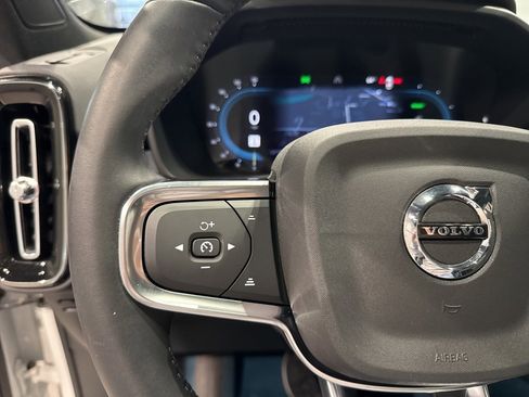 Used 2024 Volvo XC40 Recharge Plus w/ Protection Package Premier image 28