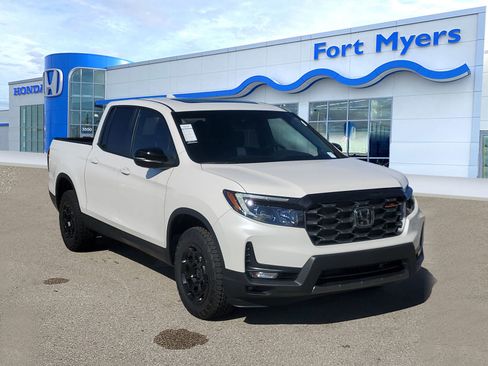 New 2025 Honda Ridgeline TrailSport+ image 1