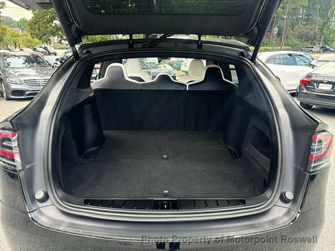 Used 2022 Tesla Model X AWD/4WD image 16
