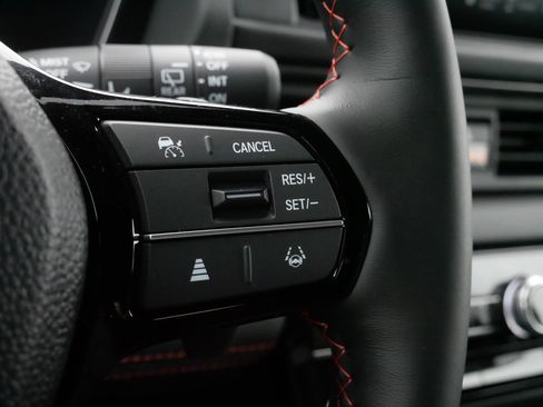 Certified 2025 Honda Pilot TrailSport image 26