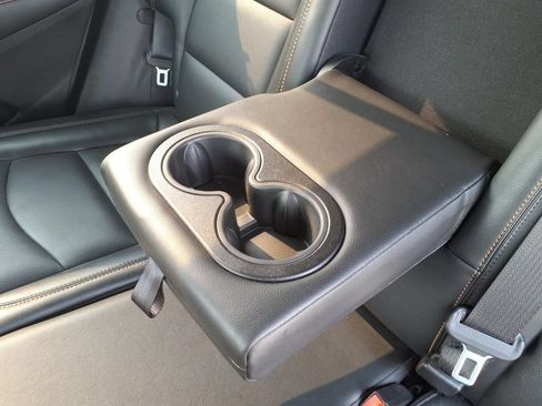 Used 2020 Chevrolet Equinox Premier FWD image 31