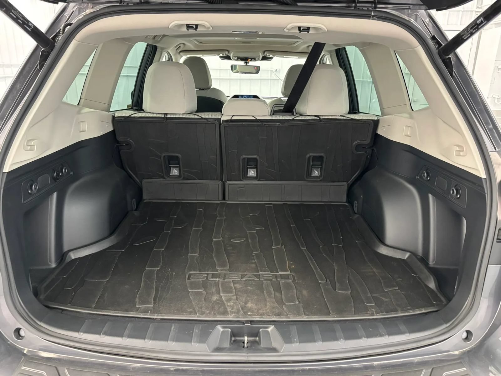 Used 2023 Subaru Forester Premium AWD/4WD image 35