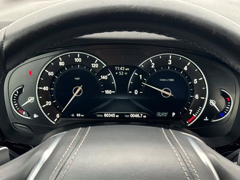 Used 2018 BMW 540i image 24