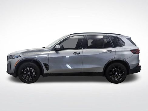Used 2024 BMW X5 xDrive40i w/ Premium Package AWD/4WD image 2