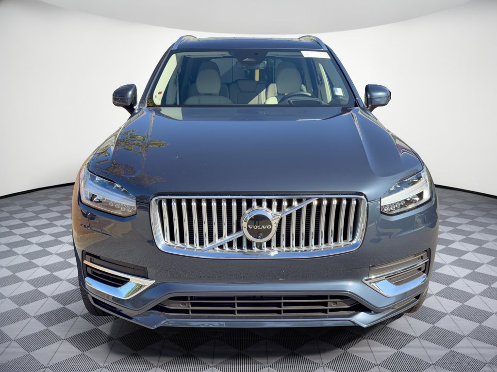 Certified 2025 Volvo XC90 T8 Ultra w/ Protection Package Premier AWD/4WD image 6