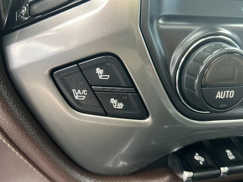 Used 2015 Chevrolet Silverado 2500 LTZ w/ Duramax Plus Package AWD/4WD image 21