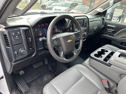Used 2019 Chevrolet Silverado 2500 W/T w/ WT Convenience Package image 32