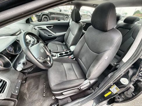 Used 2015 Hyundai Elantra Sedan FWD image 19