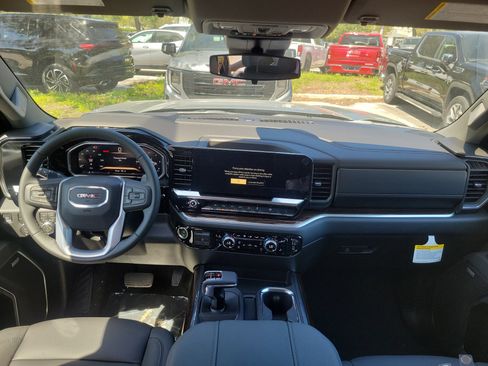 New 2026 GMC Sierra 1500 Elevation w/ Elevation Premium Package AWD/4WD image 7