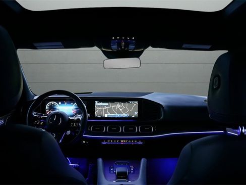 Used 2024 Mercedes-Benz GLS 63 AMG 4MATIC image 33