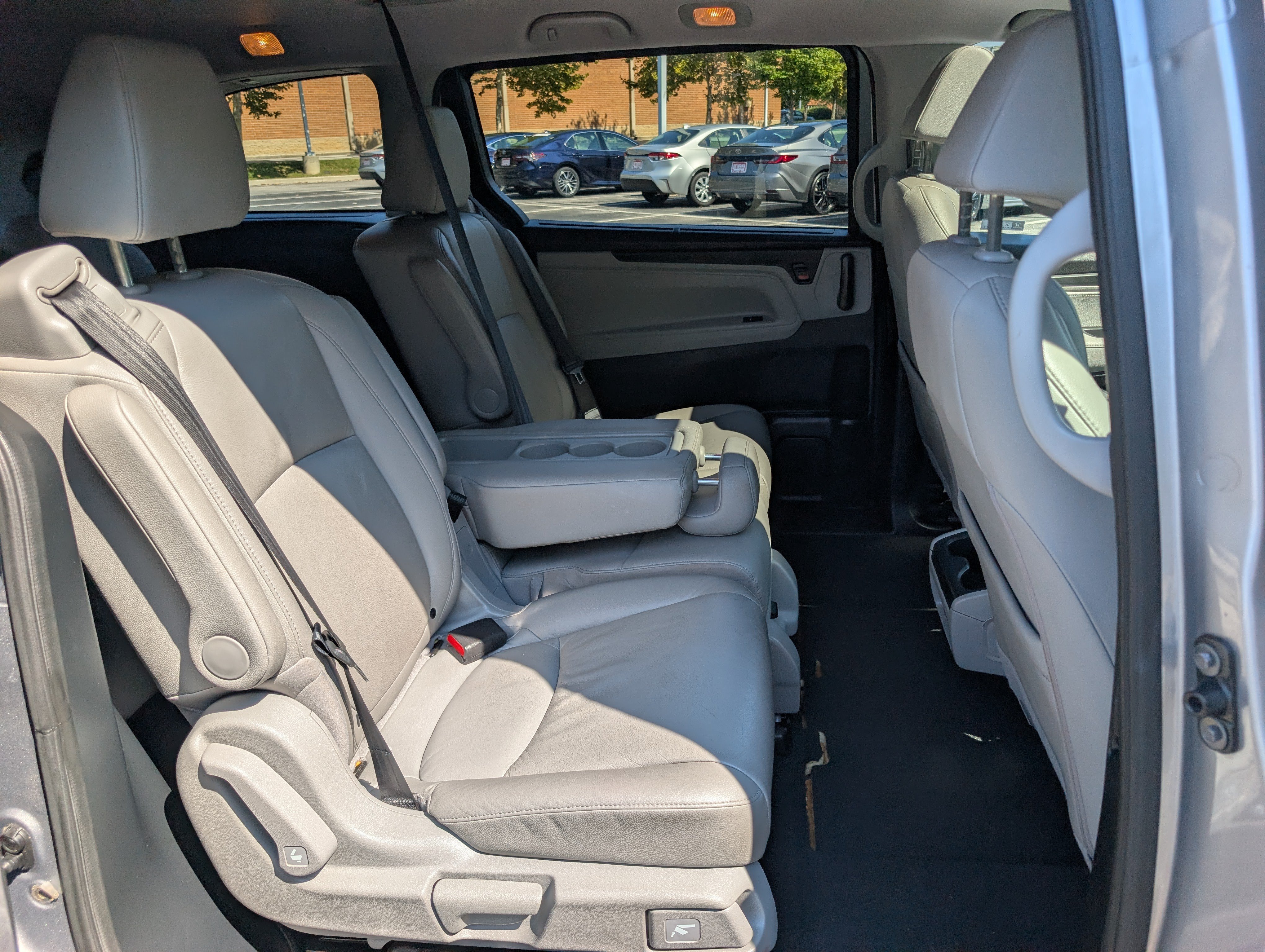 Used 2020 Honda Odyssey EX-L image 12