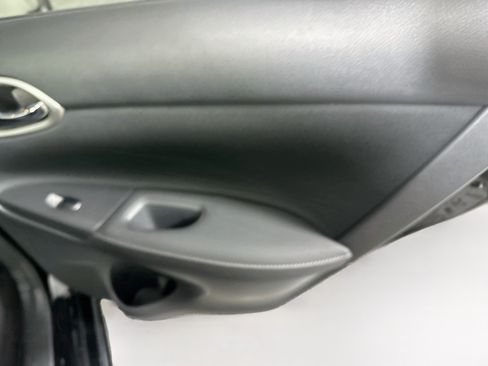 Used 2018 Nissan Sentra SV FWD image 28