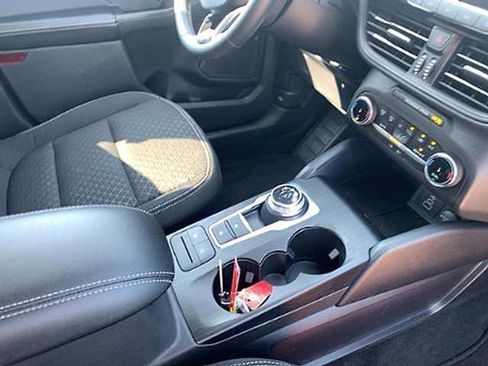 Used 2024 Ford Escape Active FWD image 15