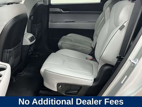 Used 2024 Hyundai Palisade SEL AWD/4WD image 17