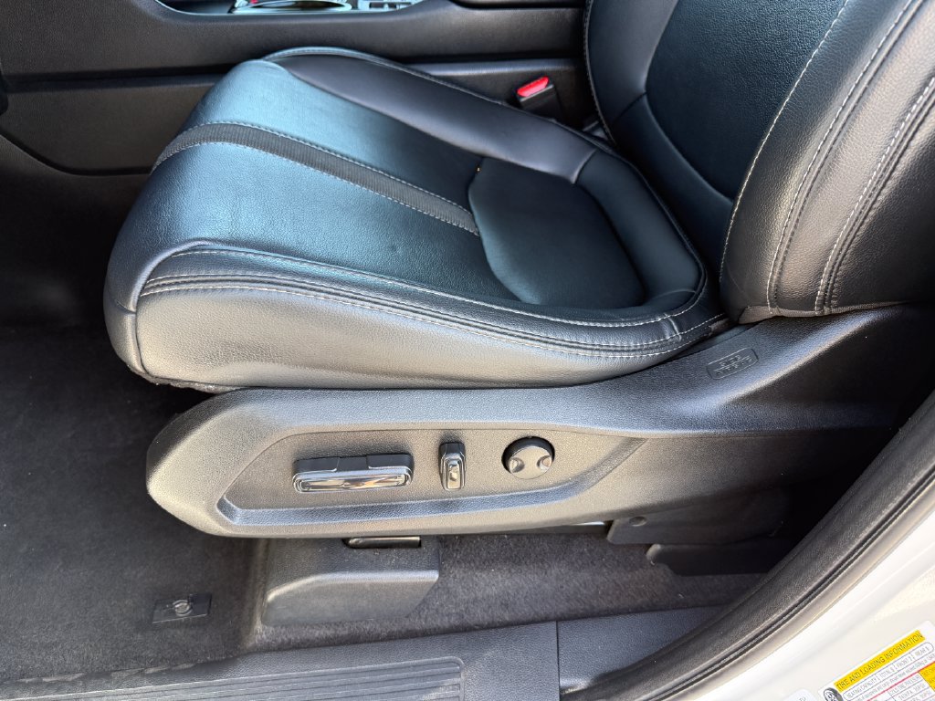 Used 2024 Honda Pilot EX-L image 10